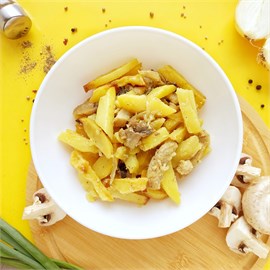 {{photo.Alt || photo.Description || 'Жареха со свининой с грибами'}}