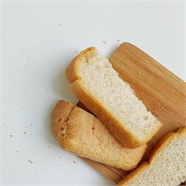 {{photo.Alt || photo.Description || 'Хлеб ржано-пшеничный'}}